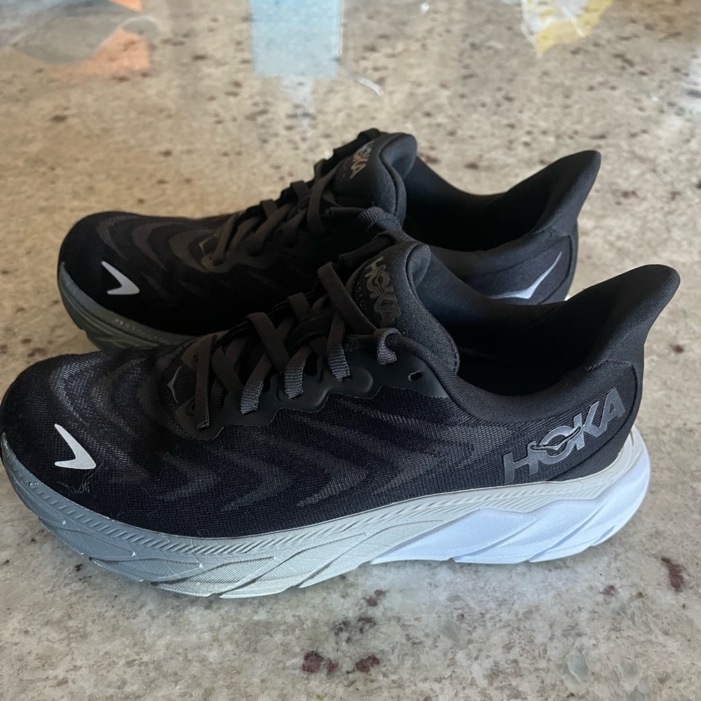 Women’s Hoka Arahi 6